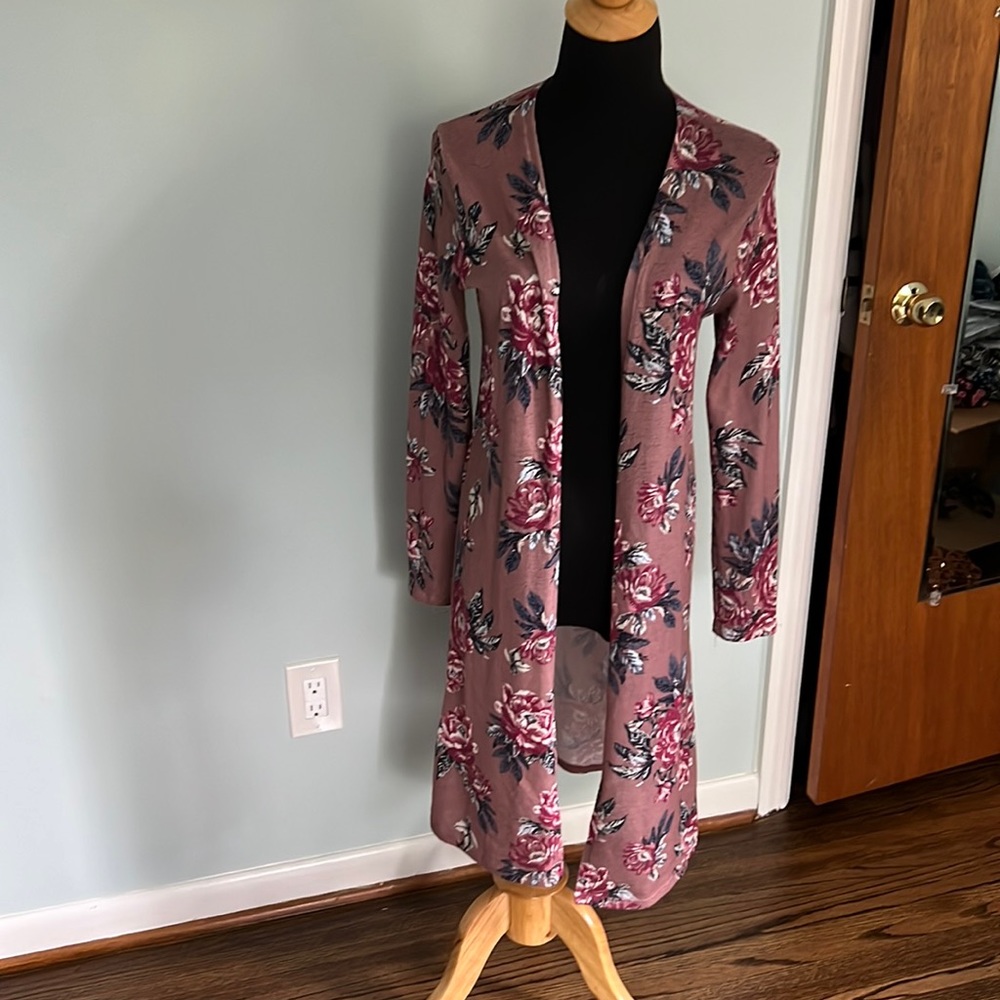 Charlotte Russe Mauve Floral Duster